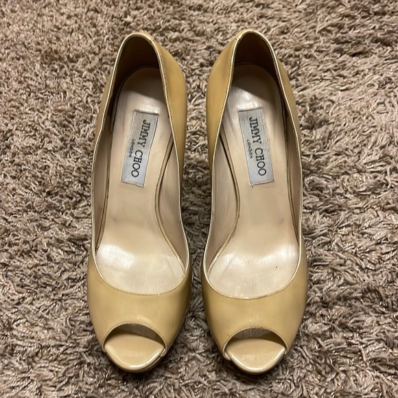 Jimmy Choo Shoes - Nude Jimmy Choo Pumps